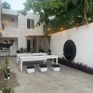 the-hostal.allrivieramayahotels.com/