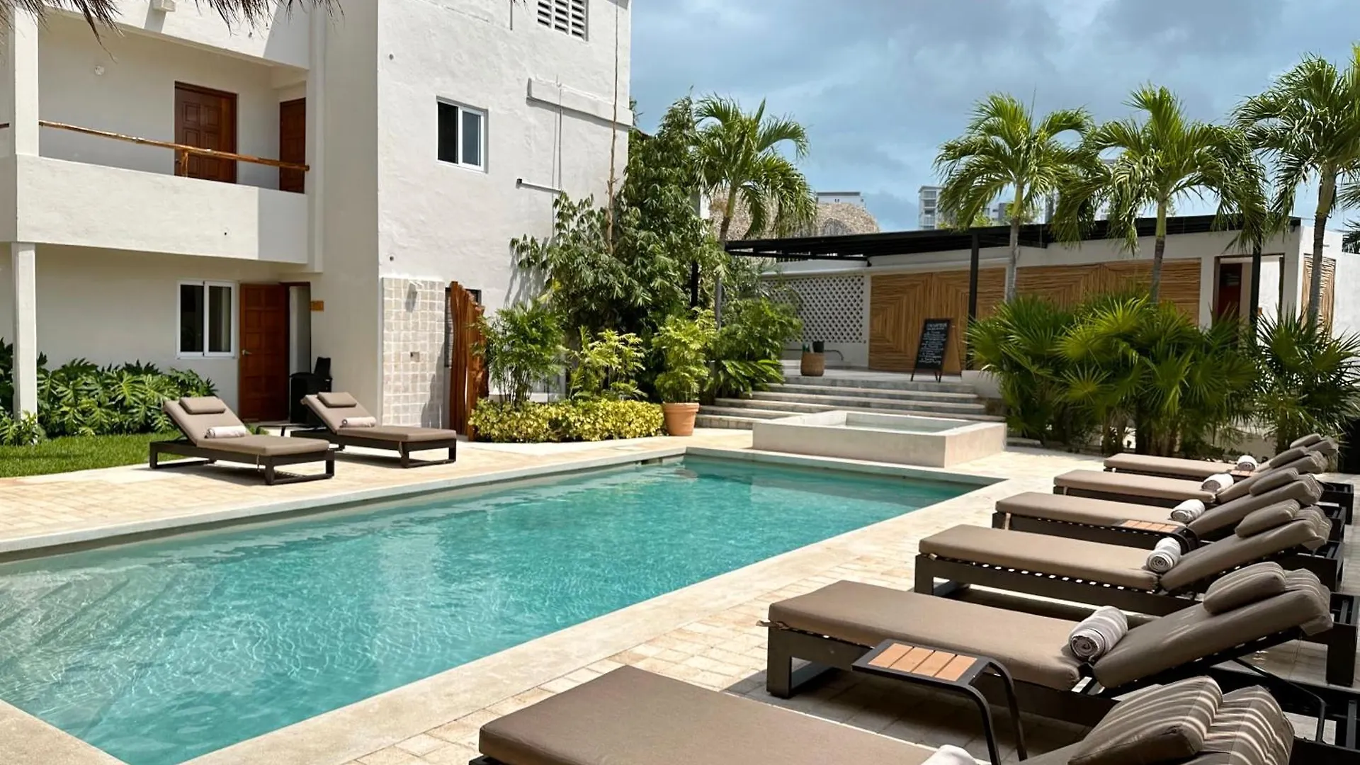 Pachamaya Holistic Wellness & Spa Cancún Hotel